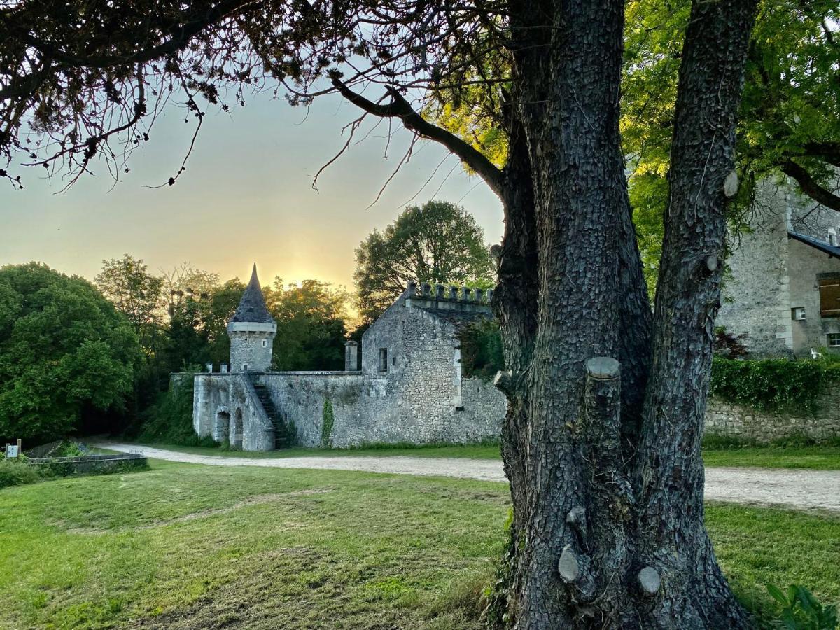 Saint-Cyran-du-JambotDomaine De Migny别墅 外观 照片